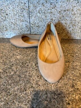 TOP Moda Nude/Taupe Ballet Flats
